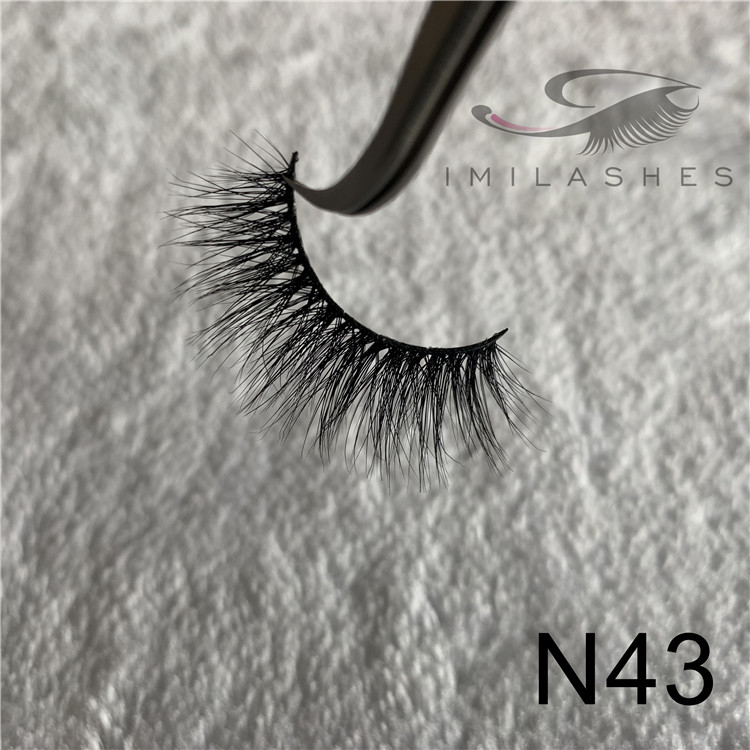 China mink eyelash factory wholesale eyelash extensions middle east 